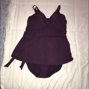 Land’s End Plum Purple Skirted Bathing Suit 18